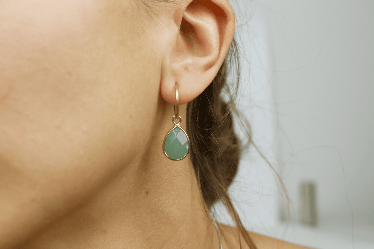 PENDIENTES JADE DORADO