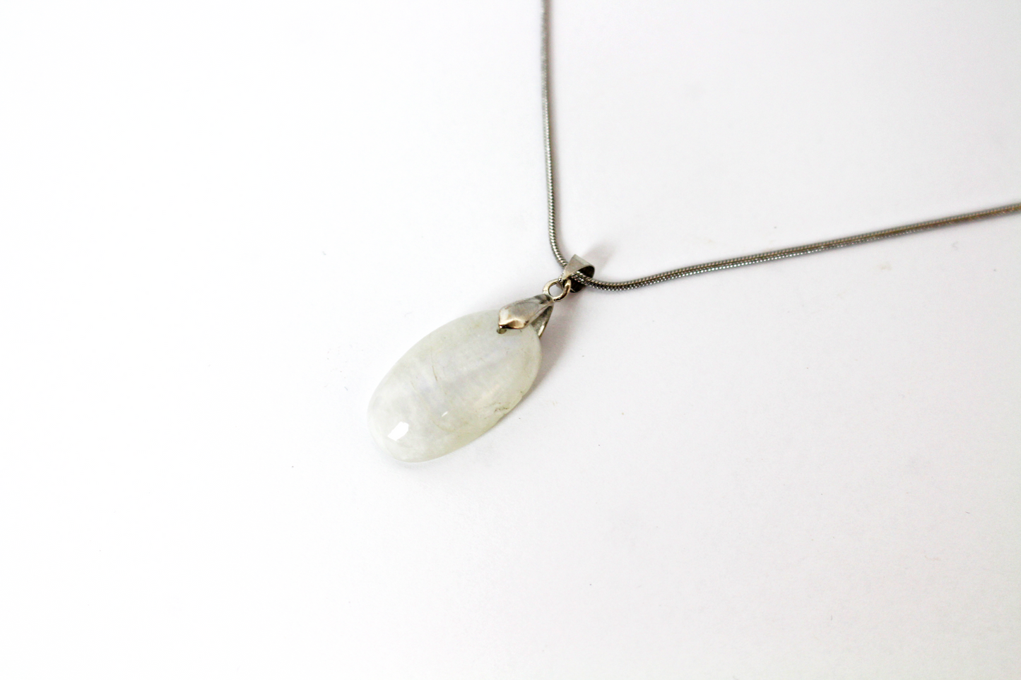 COLLAR PIEDRA DE LUNA